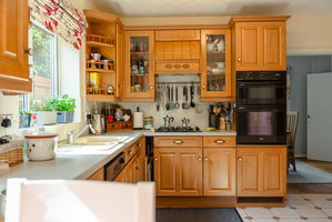 Kitchen- click for photo gallery